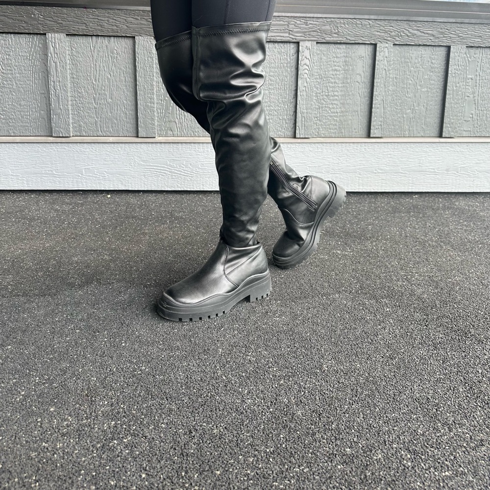 Black Leather Thigh High Women's Boots